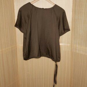 Banana Republic Womens Olive Green Silky Feel Top